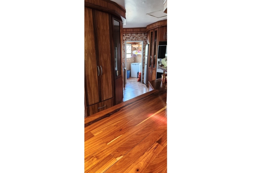 4 Bedroom Property for Sale in Deneysville Free State